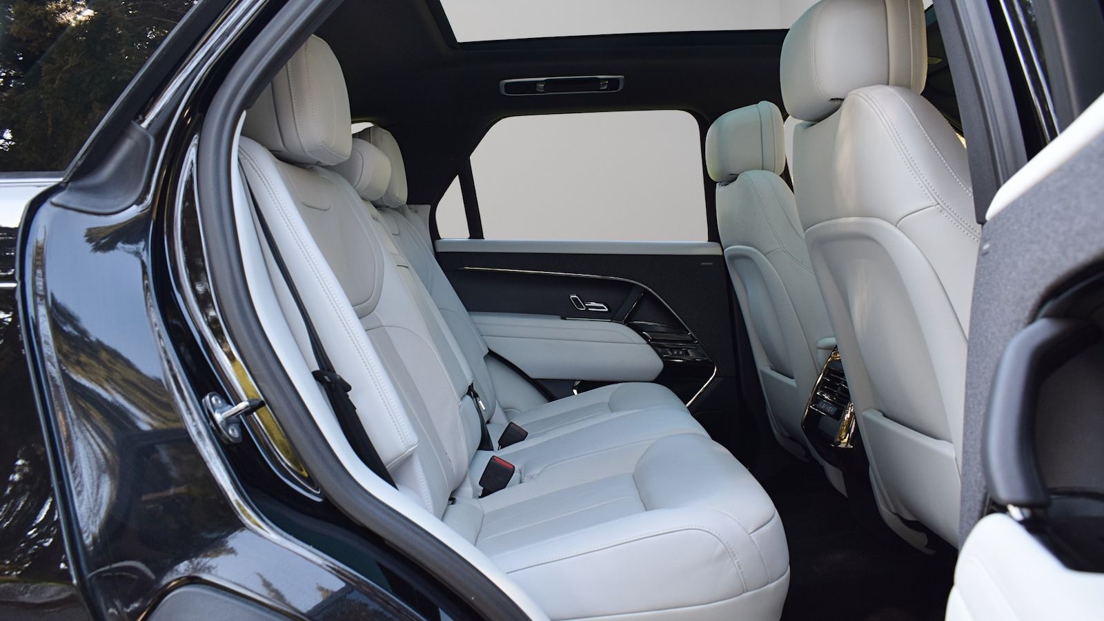 Range Rover Sport (2022-σήμερα): Αξίζει το Plug-in των 440 PS;